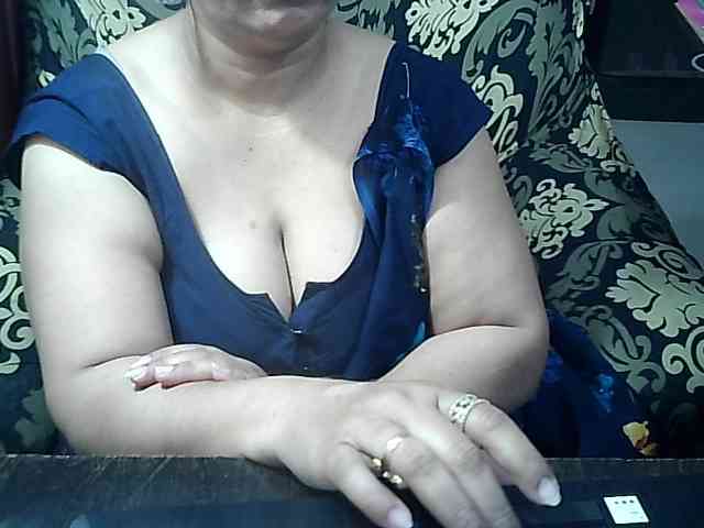 Indianbhabhimilf40