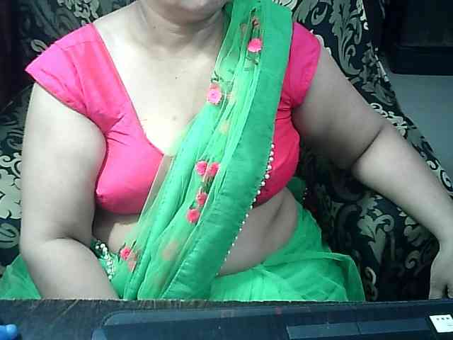 Indianbhabhimilf40 webcam