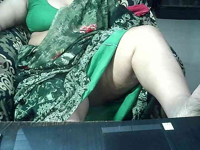 Indianbhabhimilf40 webcam