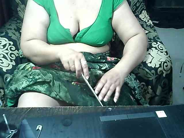 Indianbhabhimilf40 webcam