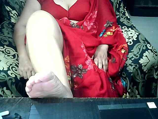 Indianbhabhimilf40 webcam