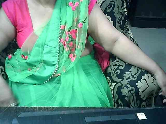 Indianbhabhimilf40