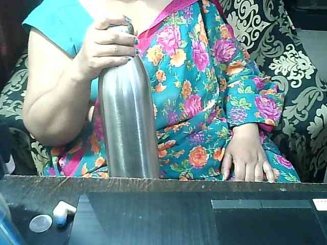 Indianbhabhimilf40 webcam