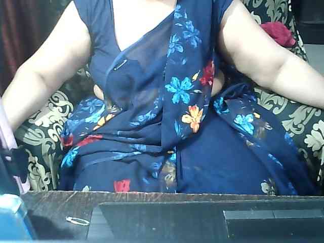 Indianbhabhimilf40 webcam