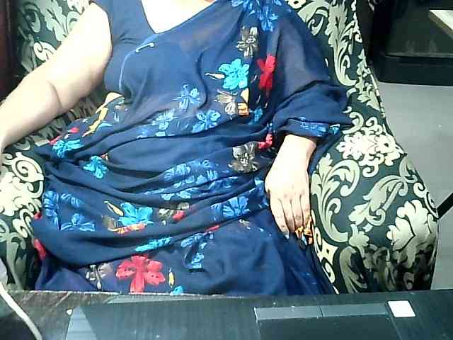 Indianbhabhimilf40 webcam