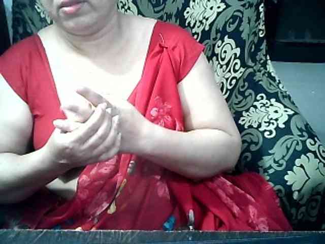 Indianbhabhimilf40 webcam