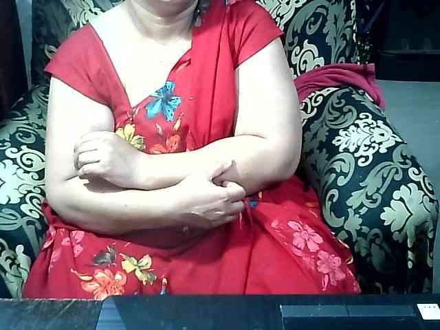 Indianbhabhimilf40 webcam