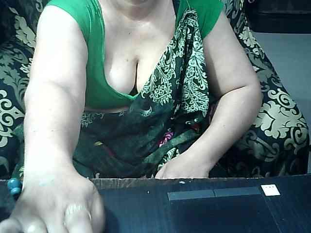 Indianbhabhimilf40