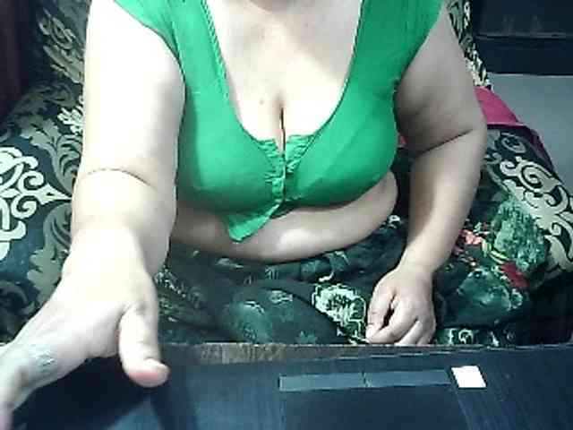 Indianbhabhimilf40 webcam