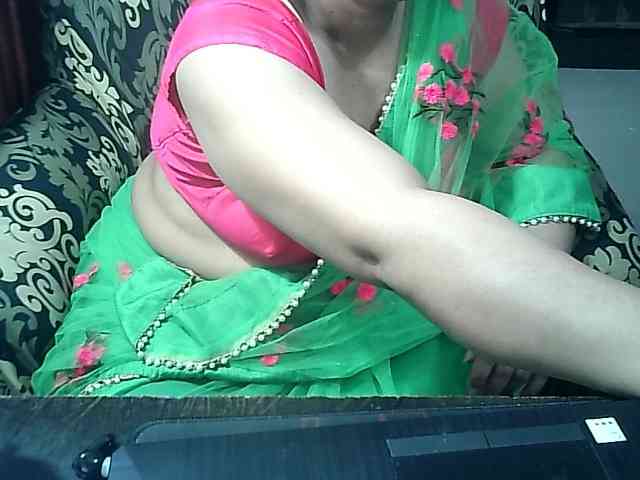 Indianbhabhimilf40 webcam