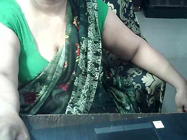 Indianbhabhimilf40 webcam