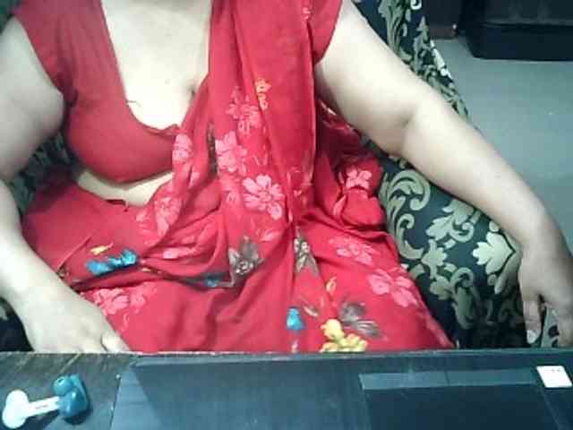 Indianbhabhimilf40 webcam