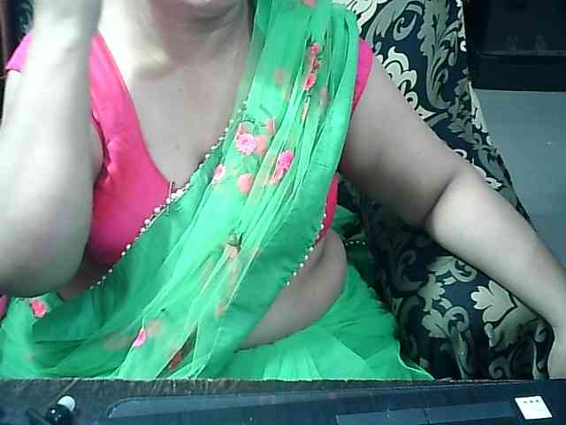 Indianbhabhimilf40 webcam