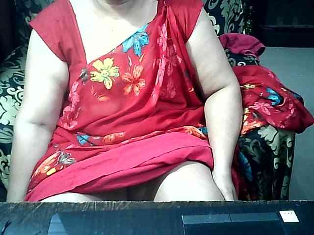 Indianbhabhimilf40 webcam