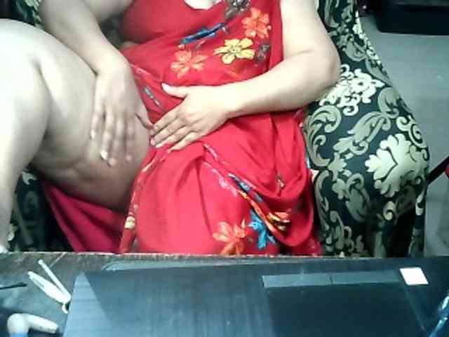Indianbhabhimilf40 webcam