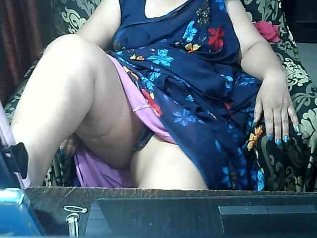 Indianbhabhimilf40 webcam