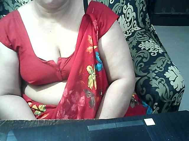 Indianbhabhimilf40 webcam