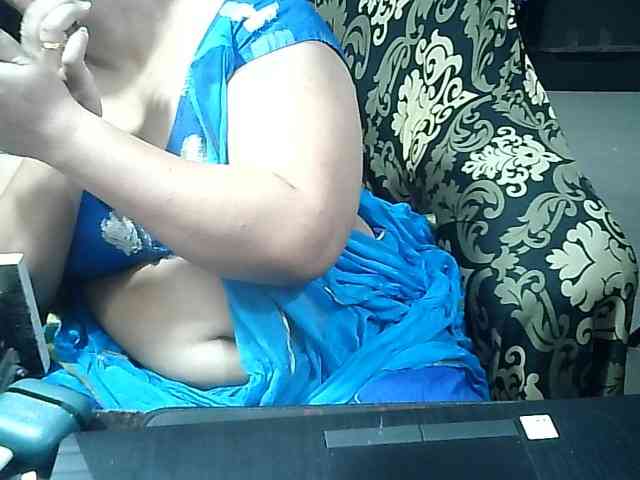 Indianbhabhimilf40 webcam