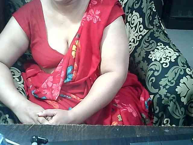 Indianbhabhimilf40 webcam