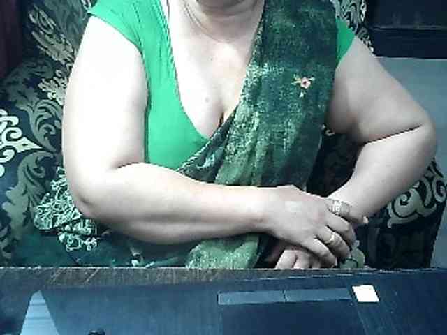 Indianbhabhimilf40 webcam