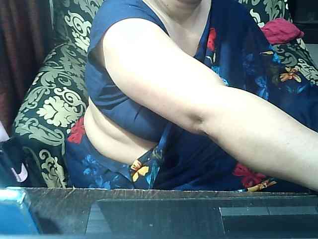 Indianbhabhimilf40 webcam