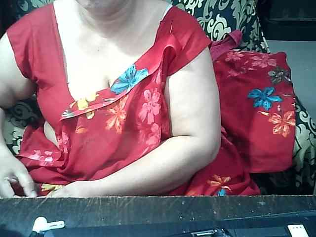 Indianbhabhimilf40 webcam