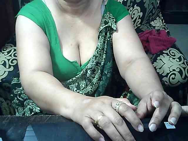Indianbhabhimilf40