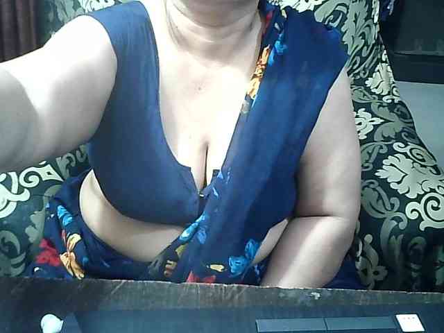 Indianbhabhimilf40 webcam