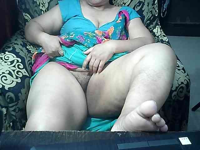 Indianbhabhimilf40 webcam