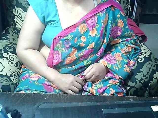 Indianbhabhimilf40 webcam