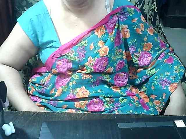Indianbhabhimilf40 webcam