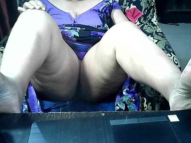 Indianbhabhimilf40 webcam