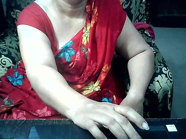 Indianbhabhimilf40 webcam