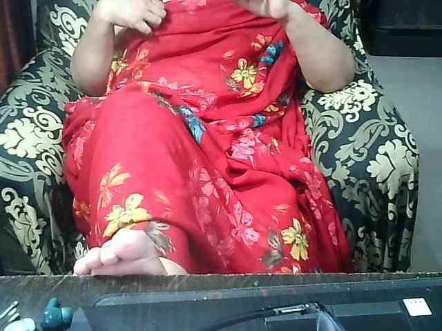 Indianbhabhimilf40 webcam