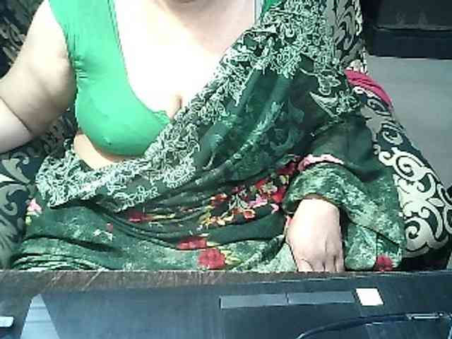 Indianbhabhimilf40 webcam