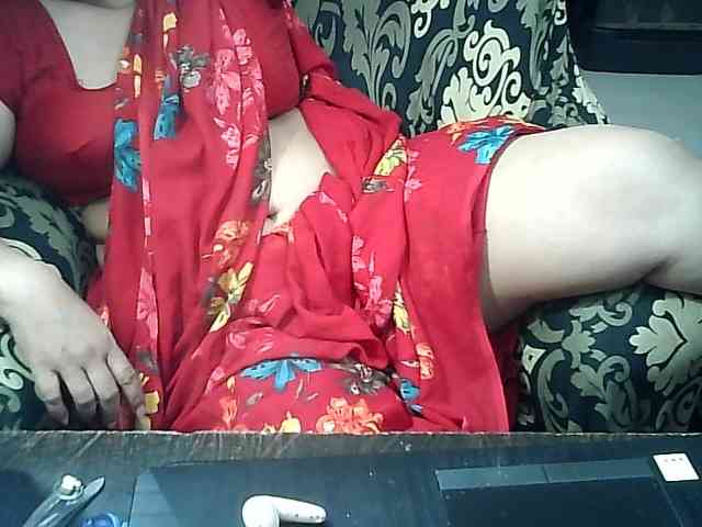 Indianbhabhimilf40 webcam