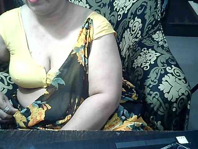 Indianbhabhimilf40 webcam