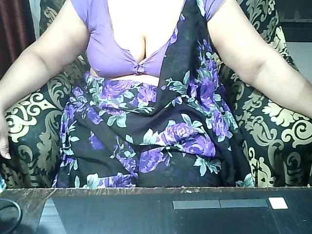 Indianbhabhimilf40 webcam