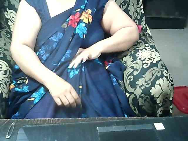 Indianbhabhimilf40 webcam