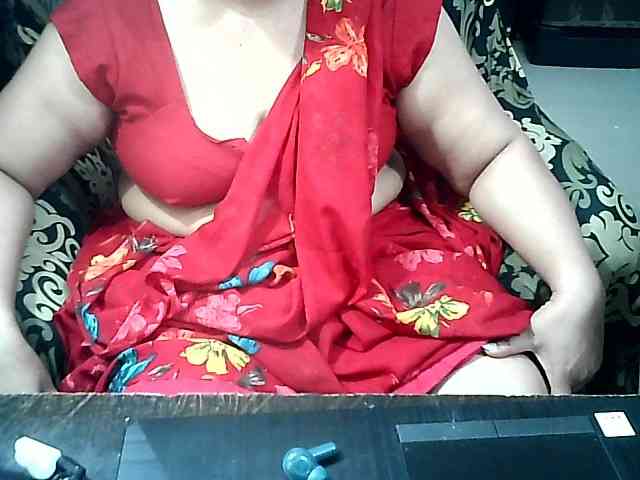 Indianbhabhimilf40 webcam
