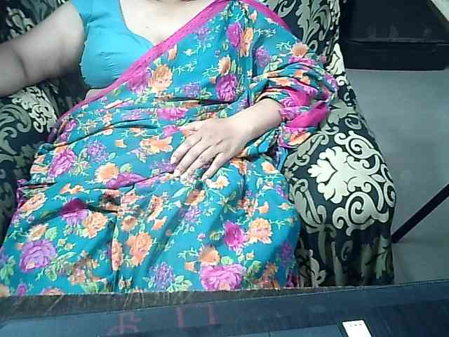 Indianbhabhimilf40 webcam