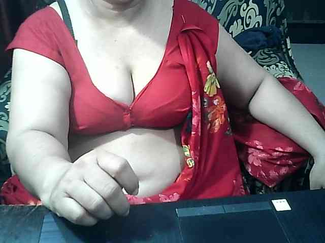 Indianbhabhimilf40 webcam