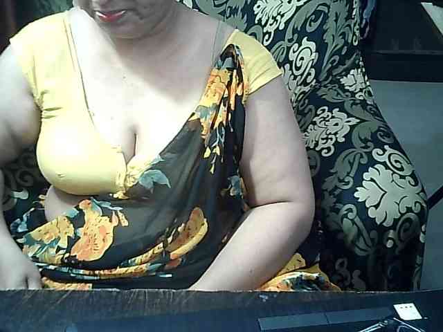 Indianbhabhimilf40 webcam