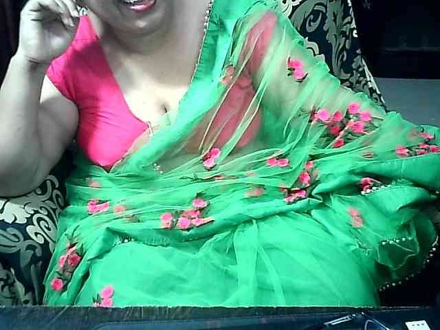 Indianbhabhimilf40 webcam