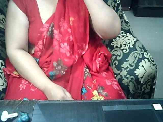 Indianbhabhimilf40 webcam