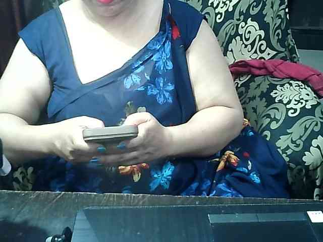 Indianbhabhimilf40 webcam