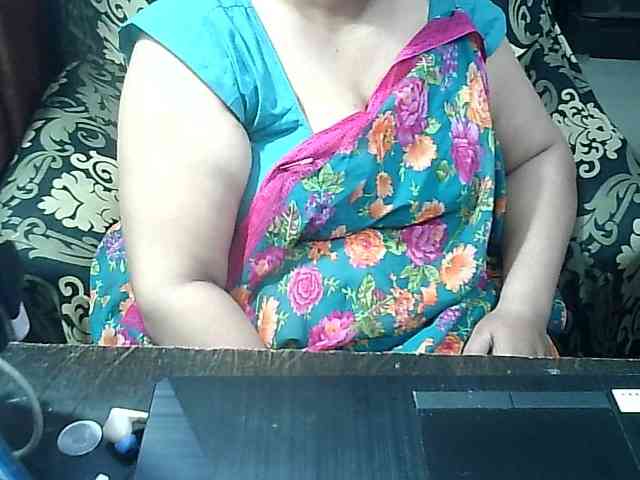 Indianbhabhimilf40 webcam