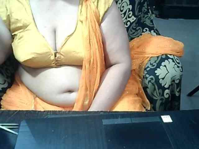 Indianbhabhimilf40 webcam