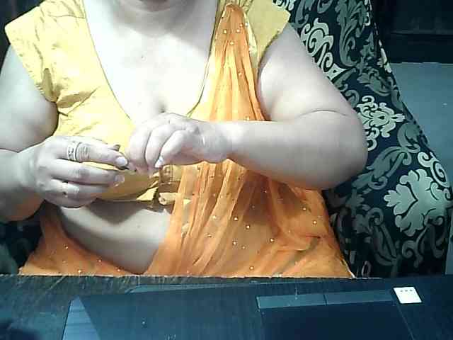 Indianbhabhimilf40 webcam