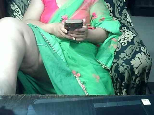 Indianbhabhimilf40 webcam